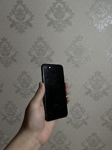 IPhone 7, Б/у, 256 ГБ, Черный, 99 % at lalafo.kg IPhone 7, Б/у, 256 ГБ, Черный, 99 %