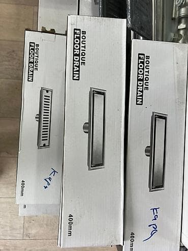 Прямоугольный напольный слив для ванной комнаты или душевой at lalafo.kg Прямоугольный напольный слив для ванной комнаты или душевой