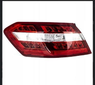 Передняя левая фара Mercedes-Benz 2011 г., Б/у, Оригинал, Германия at lalafo.kg Передняя левая фара Mercedes-Benz 2011 г., Б/у, Оригинал, Германия