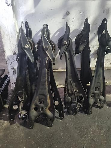 Рычаги задней подвески в сборе (балки/кронштейны с сайлентблоками и at lalafo.kg Рычаги задней подвески в сборе (балки/кронштейны с сайлентблоками и