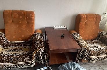 Комплект мягкой мебели, Самовывоз, цвет - Оранжевый at lalafo.kg Комплект мягкой мебели, Самовывоз, цвет - Оранжевый