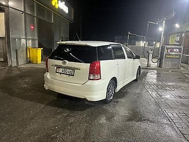 Toyota WISH: 2003 г., 1.8 л, Автомат, Бензин, Минивэн at lalafo.kg Toyota WISH: 2003 г., 1.8 л, Автомат, Бензин, Минивэн