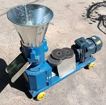 Гранулятор гранулятор комбикорма/пеллет с электродвигателем at lalafo.kg Гранулятор гранулятор комбикорма/пеллет с электродвигателем