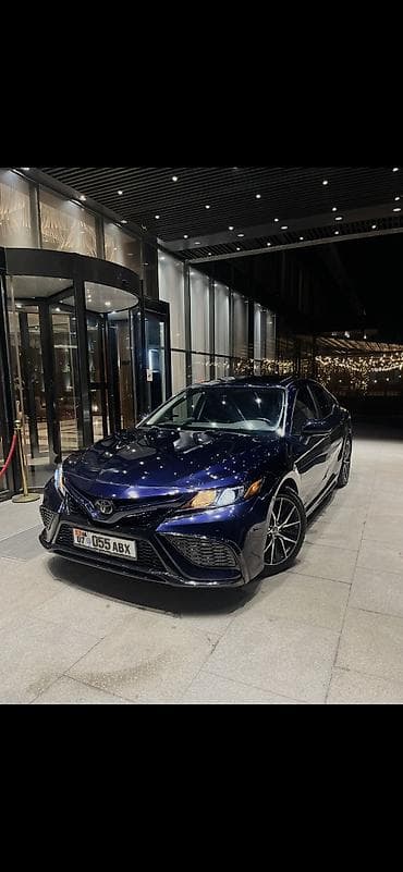 Toyota Camry: 2021 г., 2.5 л, Седан at lalafo.kg Toyota Camry: 2021 г., 2.5 л, Седан