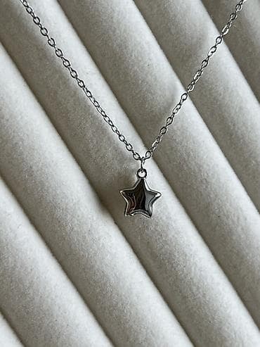 💜Цепочка с подвеской «Звездочка»⭐️ . ✅В наличии ✨Маленькая звезда at lalafo.kg 💜Цепочка с подвеской «Звездочка»⭐️ . ✅В наличии ✨Маленькая звезда