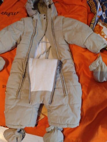 Продаю детский зимний комбинезон с рождения до года полтора примерно at lalafo.kg Продаю детский зимний комбинезон с рождения до года полтора примерно