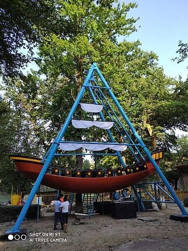 Аттракцион «Пиратский корабль» представляет собой маятниковую at lalafo.kg Аттракцион «Пиратский корабль» представляет собой маятниковую
