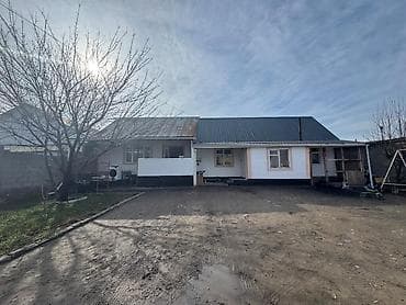 СРОЧНО продаётся дом! 📍 г. Бишкек, ж/м Ак-Ордо 3 📍 Участок: 4 сотки at lalafo.kg СРОЧНО продаётся дом! 📍 г. Бишкек, ж/м Ак-Ордо 3 📍 Участок: 4 сотки