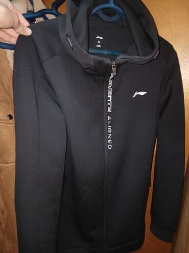 Спортивка Ли нинг элемент носил пару раз состояние идеальное размер at lalafo.kg Спортивка Ли нинг элемент носил пару раз состояние идеальное размер