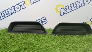 Заглушка бампера Передний Toyota, Б/у, Оригинал at lalafo.kg Заглушка бампера Передний Toyota, Б/у, Оригинал