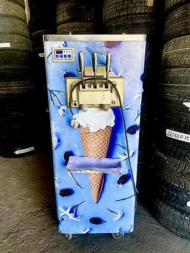 Фризер для мягкого мороженого (настольный/напольный на колесах) Е26 at lalafo.kg Фризер для мягкого мороженого (настольный/напольный на колесах) Е26