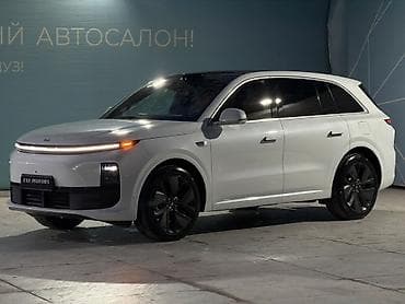 Lixiang L6: 2024 г., 1.5 л, Автомат, Электромобиль, Кроссовер at lalafo.kg Lixiang L6: 2024 г., 1.5 л, Автомат, Электромобиль, Кроссовер
