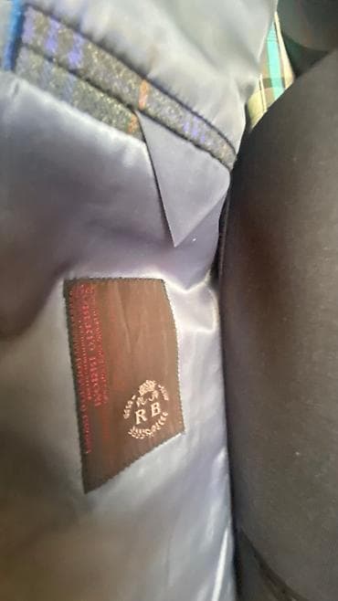 Продам брючный костюм, в хорошем состоянии at lalafo.kg — 1 Продам брючный костюм, в хорошем состоянии — 1