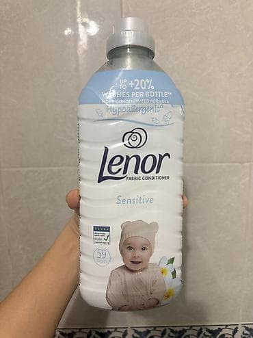 Кондиционер для белья. Есть еще половина на уровне моих пальцев at lalafo.kg Кондиционер для белья. Есть еще половина на уровне моих пальцев