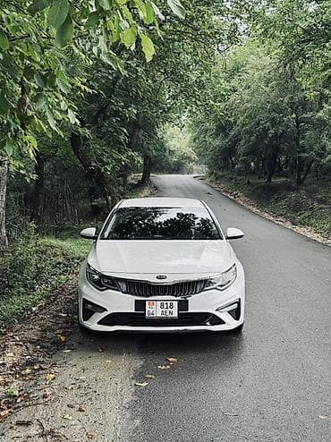 Kia K5: 2018 г., 2 л, Автомат, Газ, Седан at lalafo.kg Kia K5: 2018 г., 2 л, Автомат, Газ, Седан