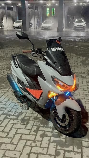 Макси 150 куб Пробег 4600 км родной Лия Мотор Тяга Мощь 🔥 Все at lalafo.kg Макси 150 куб Пробег 4600 км родной Лия Мотор Тяга Мощь 🔥 Все