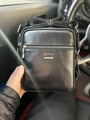 Мужская сумка через плечо BOSS (Hugo Boss) - Цвет: черный, матовая at lalafo.kg Мужская сумка через плечо BOSS (Hugo Boss) - Цвет: черный, матовая