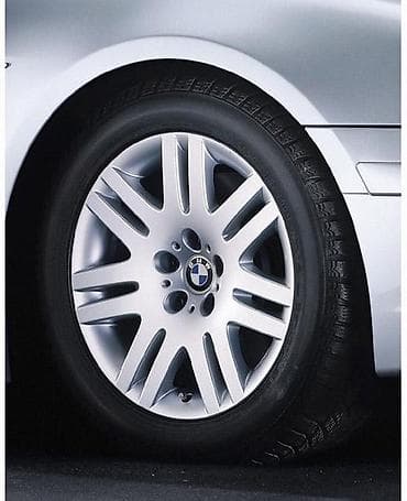 Диски R 18 BMW, 1 шт, отверстий - 5 at lalafo.kg Диски R 18 BMW, 1 шт, отверстий - 5