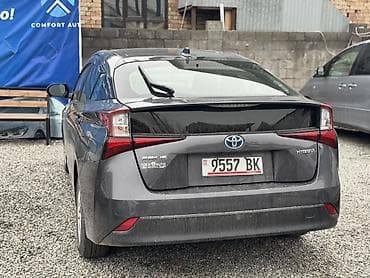 GAC: Toyota Prius: 2020 г., 1.8 л, Автомат, Гибрид, Хэтчбэк at lalafo.kg — 2 GAC: Toyota Prius: 2020 г., 1.8 л, Автомат, Гибрид, Хэтчбэк — 2