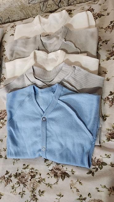 Боди, цвет - Голубой at lalafo.kg Боди, цвет - Голубой