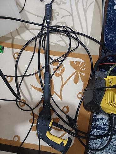 Продаю автомойку керхер к3, масло, насадки все в комплекте. Подарили at lalafo.kg Продаю автомойку керхер к3, масло, насадки все в комплекте. Подарили