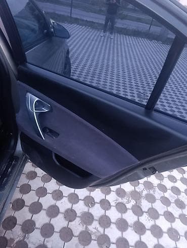 Nissan Primera: 2005 г., 1.6 л, Механика, Бензин, Седан at lalafo.kg — 9 Nissan Primera: 2005 г., 1.6 л, Механика, Бензин, Седан — 9