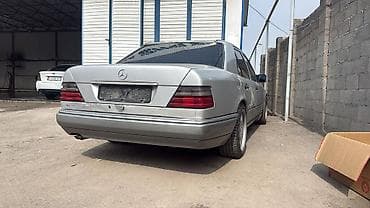 Бампер Mercedes-Benz, Б/у, Оригинал at lalafo.kg Бампер Mercedes-Benz, Б/у, Оригинал