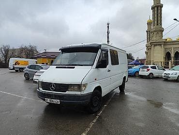 Легкий грузовик, Б/у at lalafo.kg Легкий грузовик, Б/у