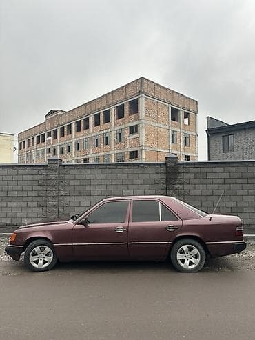 Mercedes-Benz W124: 1991 г., Седан at lalafo.kg Mercedes-Benz W124: 1991 г., Седан
