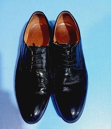 Срочно!Обуви фирменные мужские женские цены от 400с,до 2800 at lalafo.kg Срочно!Обуви фирменные мужские женские цены от 400с,до 2800