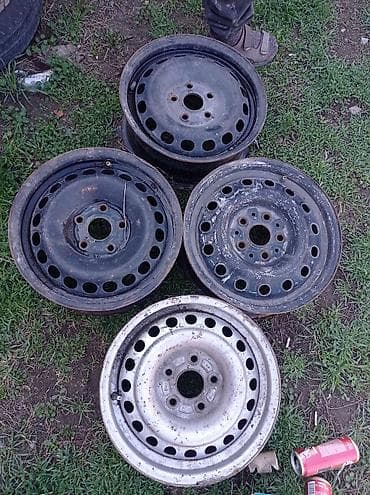 Железные Диски R 15 Комплект, отверстий - 4 at lalafo.kg Железные Диски R 15 Комплект, отверстий - 4