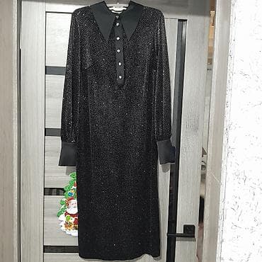 Вечернее платье, А-силуэт, С рукавами, С пайетками, M at lalafo.kg Вечернее платье, А-силуэт, С рукавами, С пайетками, M