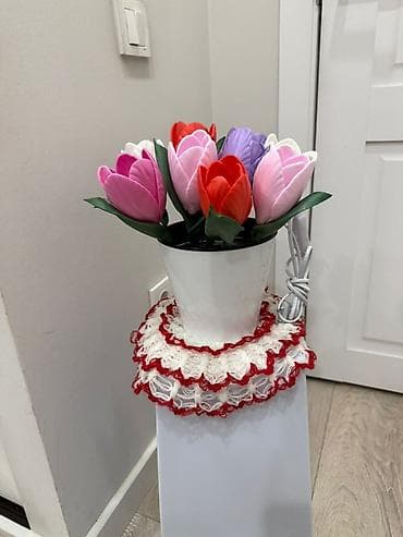 Tesla: Декоративные композиции из искусственных цветов в горшках/вазах lalafo.kg да — 8 Tesla: Декоративные композиции из искусственных цветов в горшках/вазах — 8