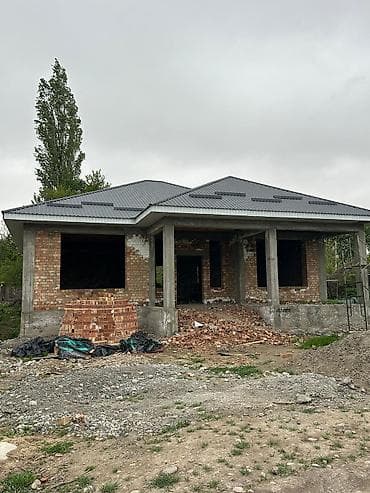 Продаётся недостроенный одноэтажный дом с террасой.В Шопоков. Общая at lalafo.kg Продаётся недостроенный одноэтажный дом с террасой.В Шопоков. Общая