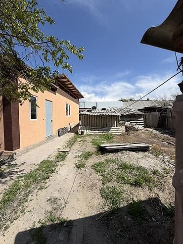 Продаётся дом барачного типа в Новопокровке Отличный вариант как для at lalafo.kg Продаётся дом барачного типа в Новопокровке Отличный вариант как для