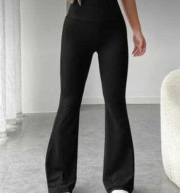 Брюки Клеш, Осень-весна, Корея, Стрейч, Новый, M at lalafo.kg Брюки Клеш, Осень-весна, Корея, Стрейч, Новый, M