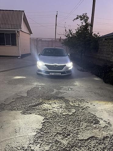 Renault : 2017 г., 2 л, Автомат, Газ, Седан at lalafo.kg — 9 Renault : 2017 г., 2 л, Автомат, Газ, Седан — 9