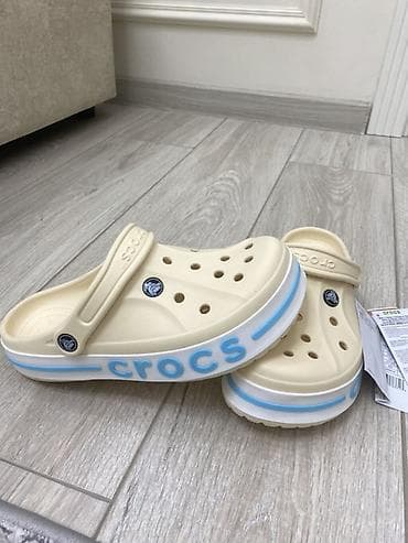 Сабо, 38, 38.5, Crocs, Новый, цвет - Бежевый at lalafo.kg Сабо, 38, 38.5, Crocs, Новый, цвет - Бежевый