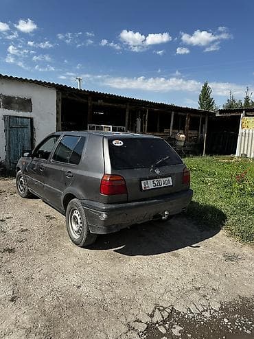 Volkswagen Golf: 1993 г., 1.8 л, Кол менен иштөөчү, Газ, Хетчбек lalafo.kg да Volkswagen Golf: 1993 г., 1.8 л, Кол менен иштөөчү, Газ, Хетчбек
