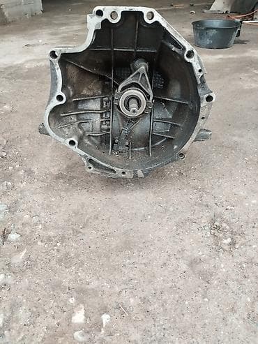 Коробка передач Механика Audi 1989 г., Б/у, Оригинал, Германия at lalafo.kg Коробка передач Механика Audi 1989 г., Б/у, Оригинал, Германия
