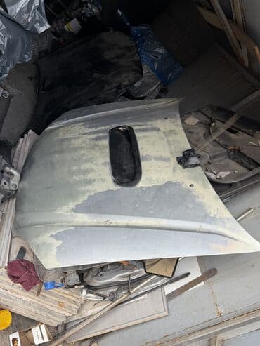 Дверь Комплект Subaru, Б/у, Оригинал at lalafo.kg Дверь Комплект Subaru, Б/у, Оригинал