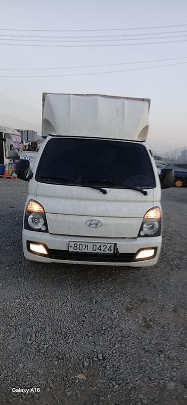 Легкий грузовик, Hyundai, До 1 т, Новый at lalafo.kg Легкий грузовик, Hyundai, До 1 т, Новый