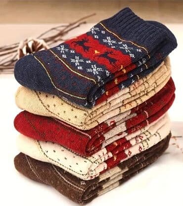 Зимние новогодние носки 1 пара 200 сом, 5 пар 800 сом - Модель: уютные at lalafo.kg Зимние новогодние носки 1 пара 200 сом, 5 пар 800 сом - Модель: уютные