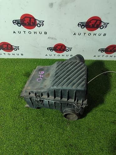 Корпус воздушного фильтра Volkswagen Passat B3 1.8 1990 (б/у) at lalafo.kg Корпус воздушного фильтра Volkswagen Passat B3 1.8 1990 (б/у)