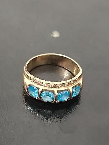 Золотое кольцо 585 пр,разм 20 с голубыми вставками - Материал at lalafo.kg Золотое кольцо 585 пр,разм 20 с голубыми вставками - Материал