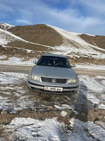 Volkswagen Passat: 1999 г., 1.8 л, Механика, Бензин, Седан at lalafo.kg Volkswagen Passat: 1999 г., 1.8 л, Механика, Бензин, Седан
