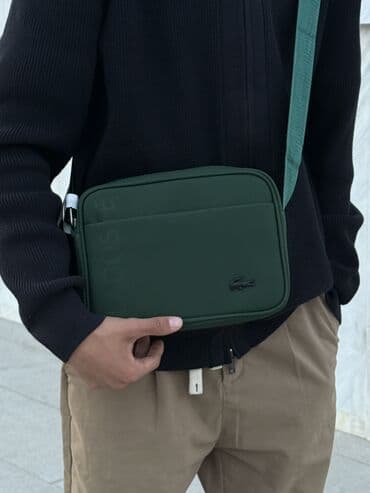 Барсетка, Застежка на магните, Моющийся материал, Застежка на молнии, Новый at lalafo.kg Барсетка, Застежка на магните, Моющийся материал, Застежка на молнии, Новый