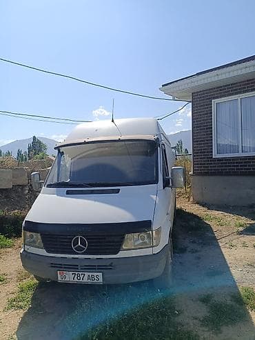Легкий грузовик, Mercedes-Benz, Б/у at lalafo.kg Легкий грузовик, Mercedes-Benz, Б/у
