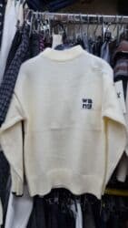 Шерстеная кофта Wang.
От 7 до 11 лет at lalafo.kg Шерстеная кофта Wang.
От 7 до 11 лет