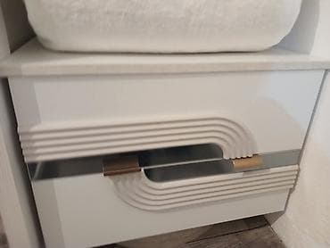 Офис эмереги: Спальный гарнитур в современном стиле, цвет – белый/молочный с lalafo.kg да — 3 Офис эмереги: Спальный гарнитур в современном стиле, цвет – белый/молочный с — 3